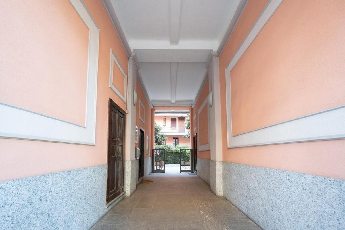 10 Min To Duomo New Chic Apt, 20 Min To Linate Appartement